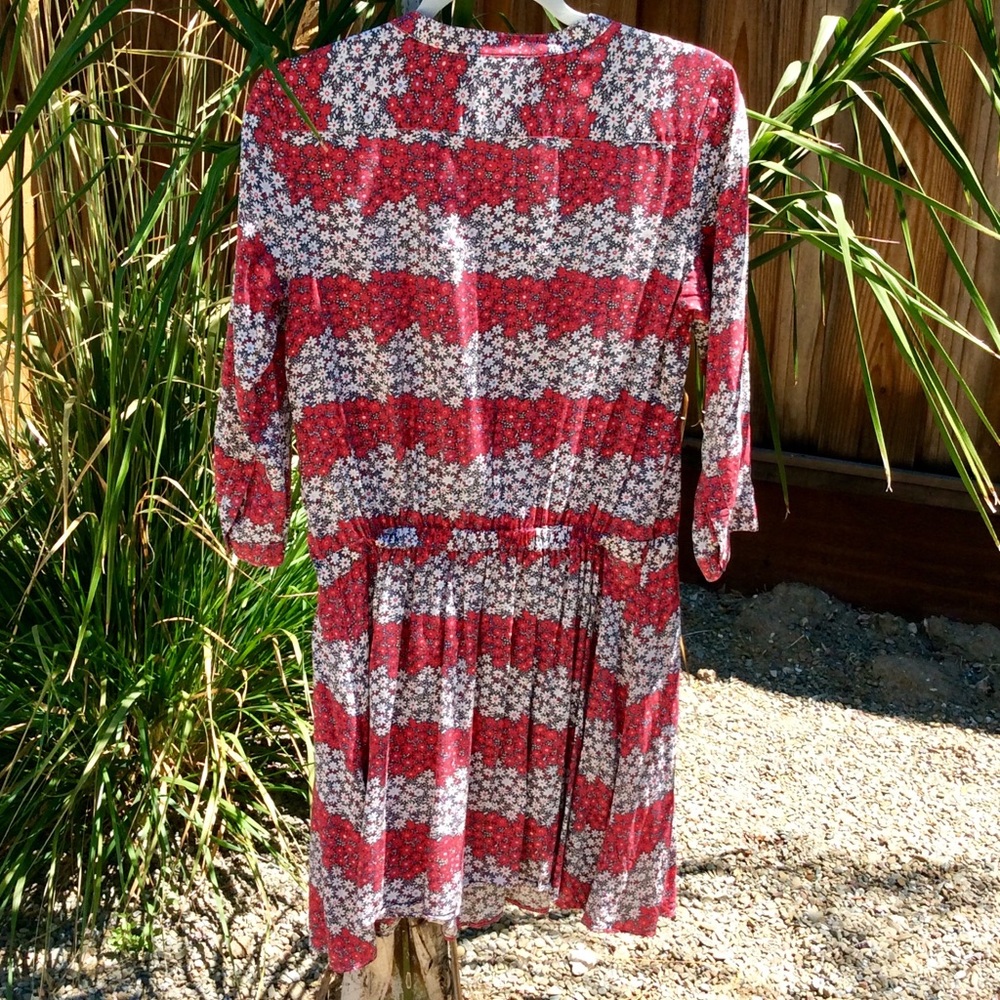 Uniqlo Floral Cotton Dress with Dropped Waist in Excellent Condition❣️ - Picture 3 of 7